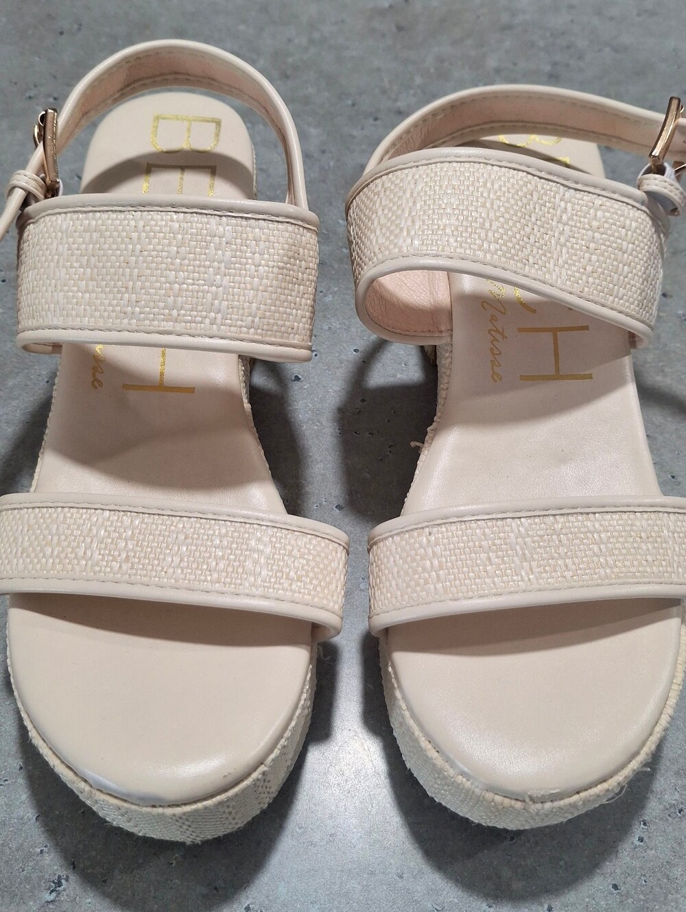 Matisse BYRON Ivory/Off-White Raffia Block Heel Sandals Size 9